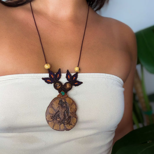 Amazonian Vine Necklace – Forest Frog