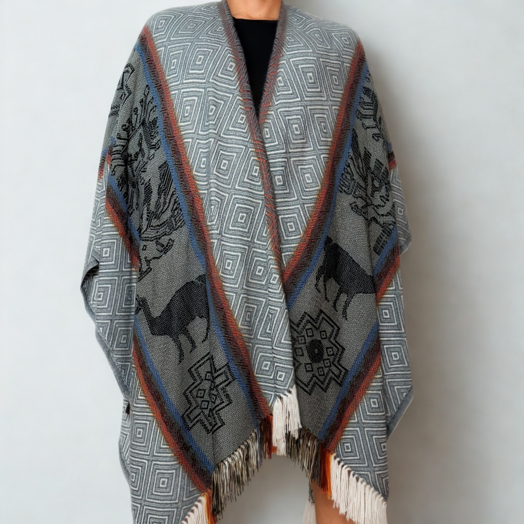 Peruvian Light Shawl - Gray Llama